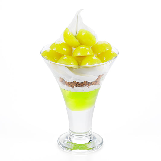 季節のパフェ(シャインマスカット)