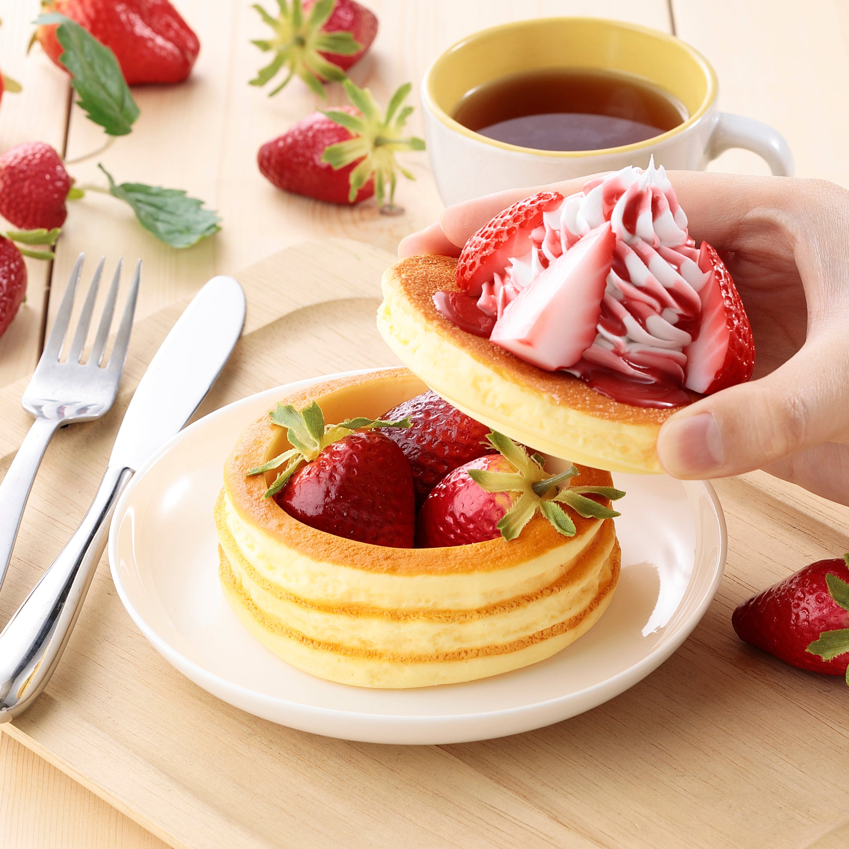 イチゴパンケーキ小物入れ