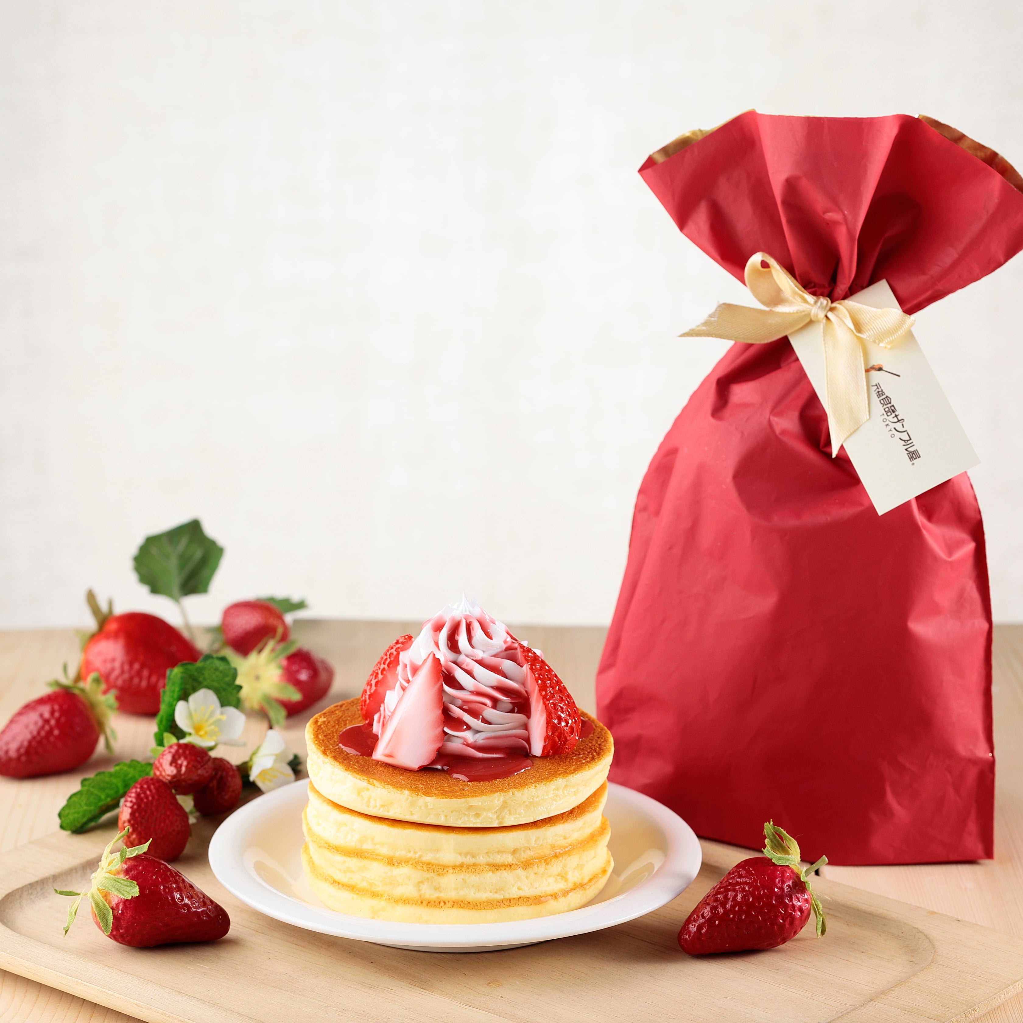 イチゴパンケーキ小物入れ