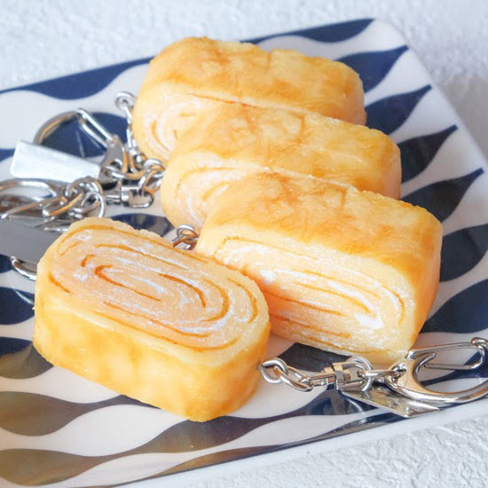 これは「キーリング 玉子焼き」のお皿に乗せた商品イメージ画像です。