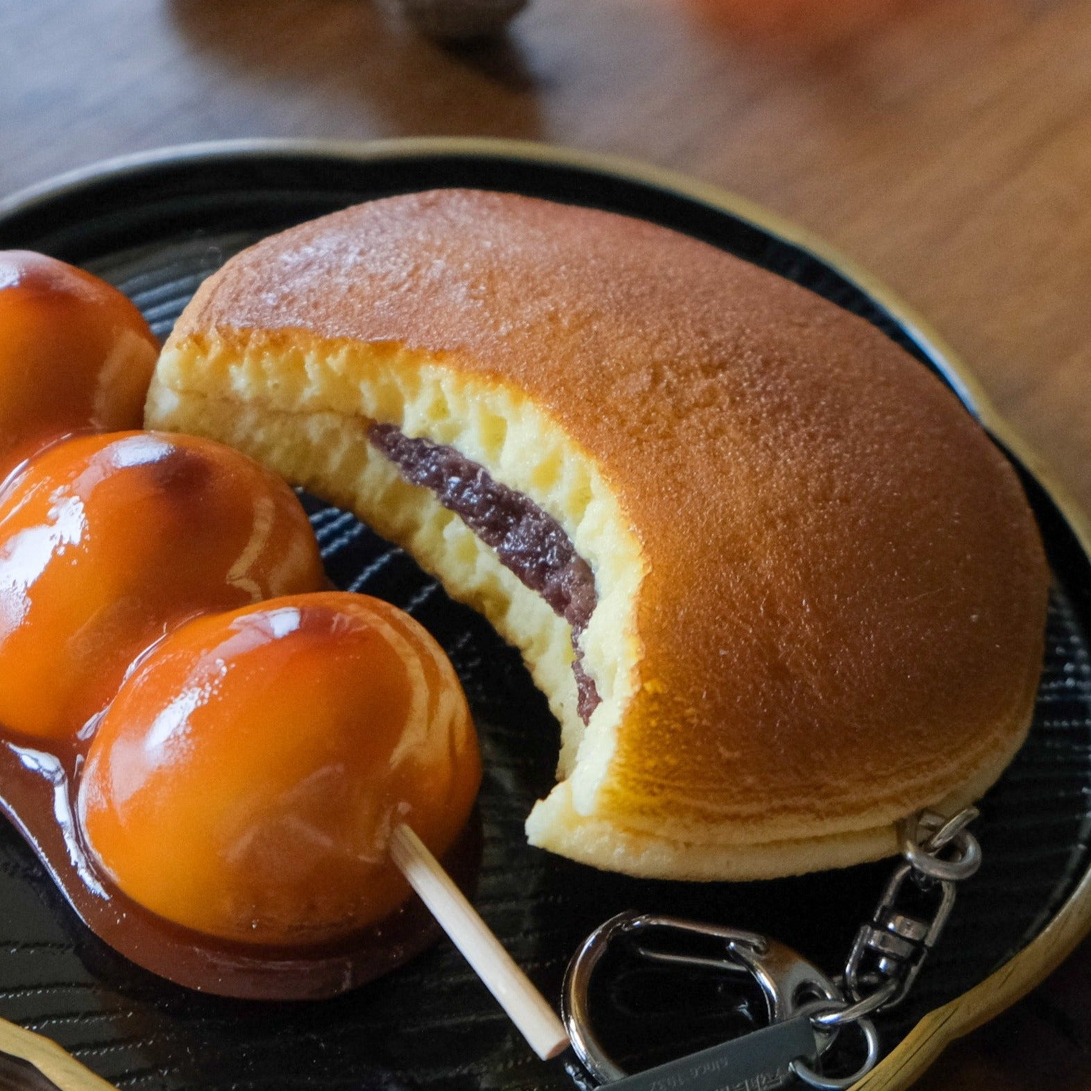 キーリング かじったどら焼き
