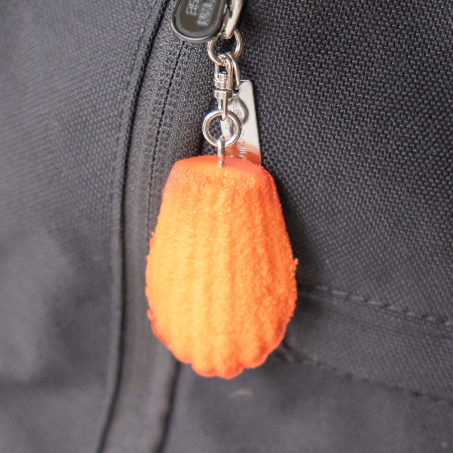 Keyring Madeleine
