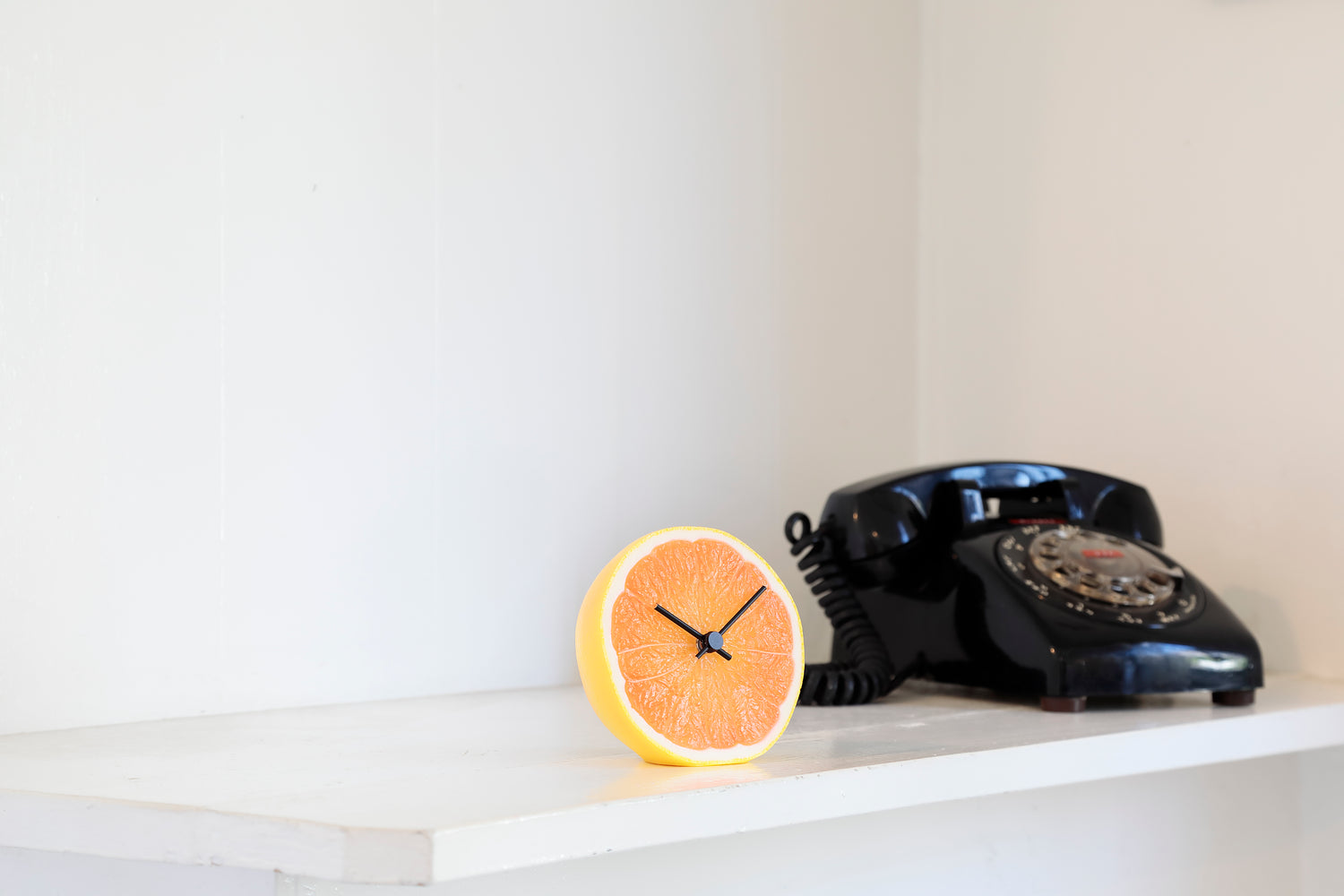 元祖食品サンプル屋「Replica Food Clock グレープフルーツ」のイメージ画像です。