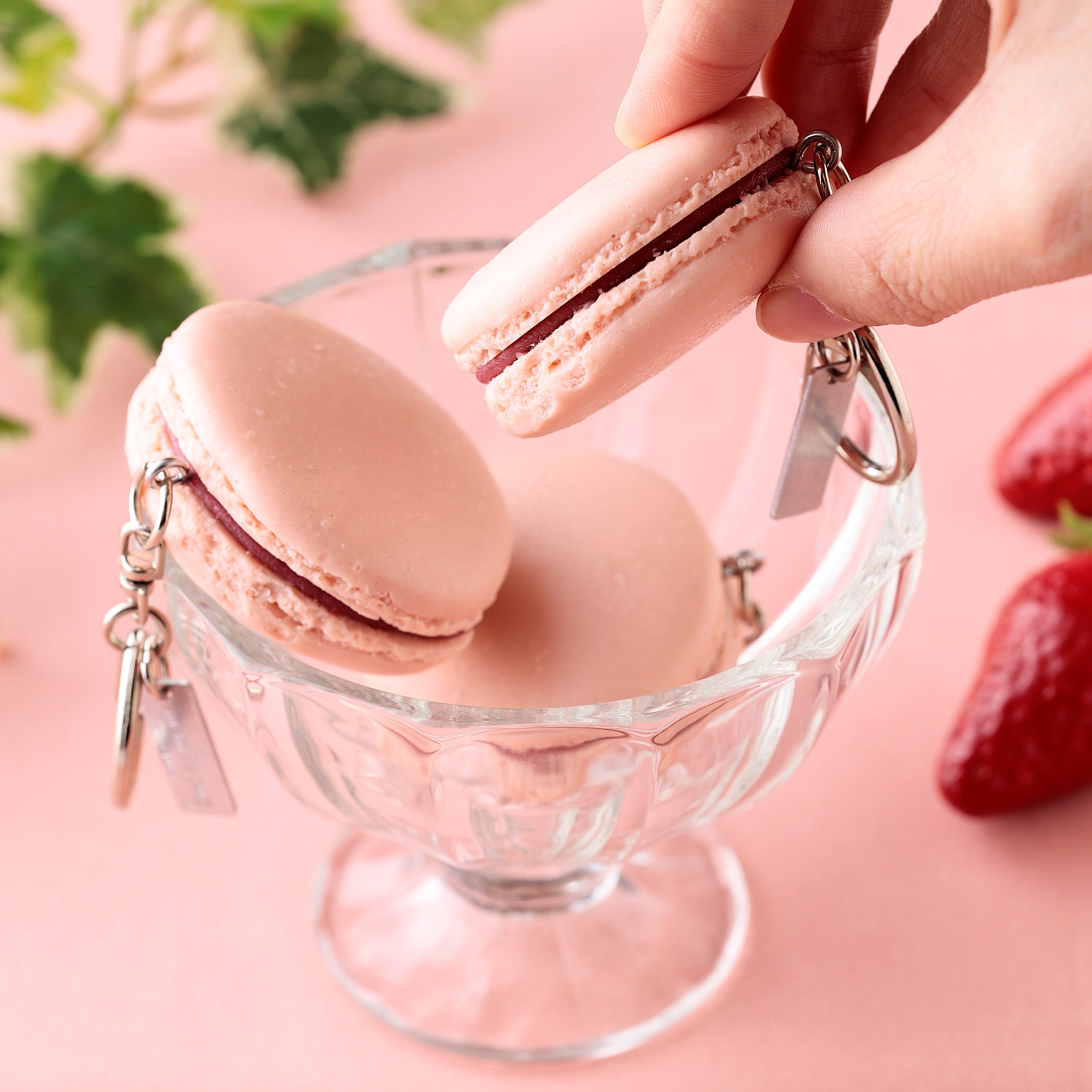 【いちご限定】キーリング  マカロンフレーズ-いちご-