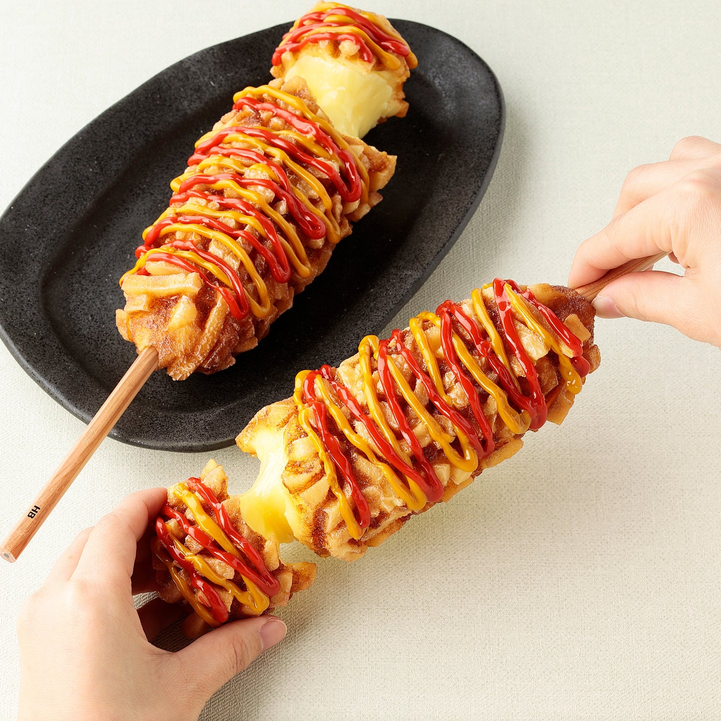 【食品サンプルの日限定】チーズハットグペンシルキャップ