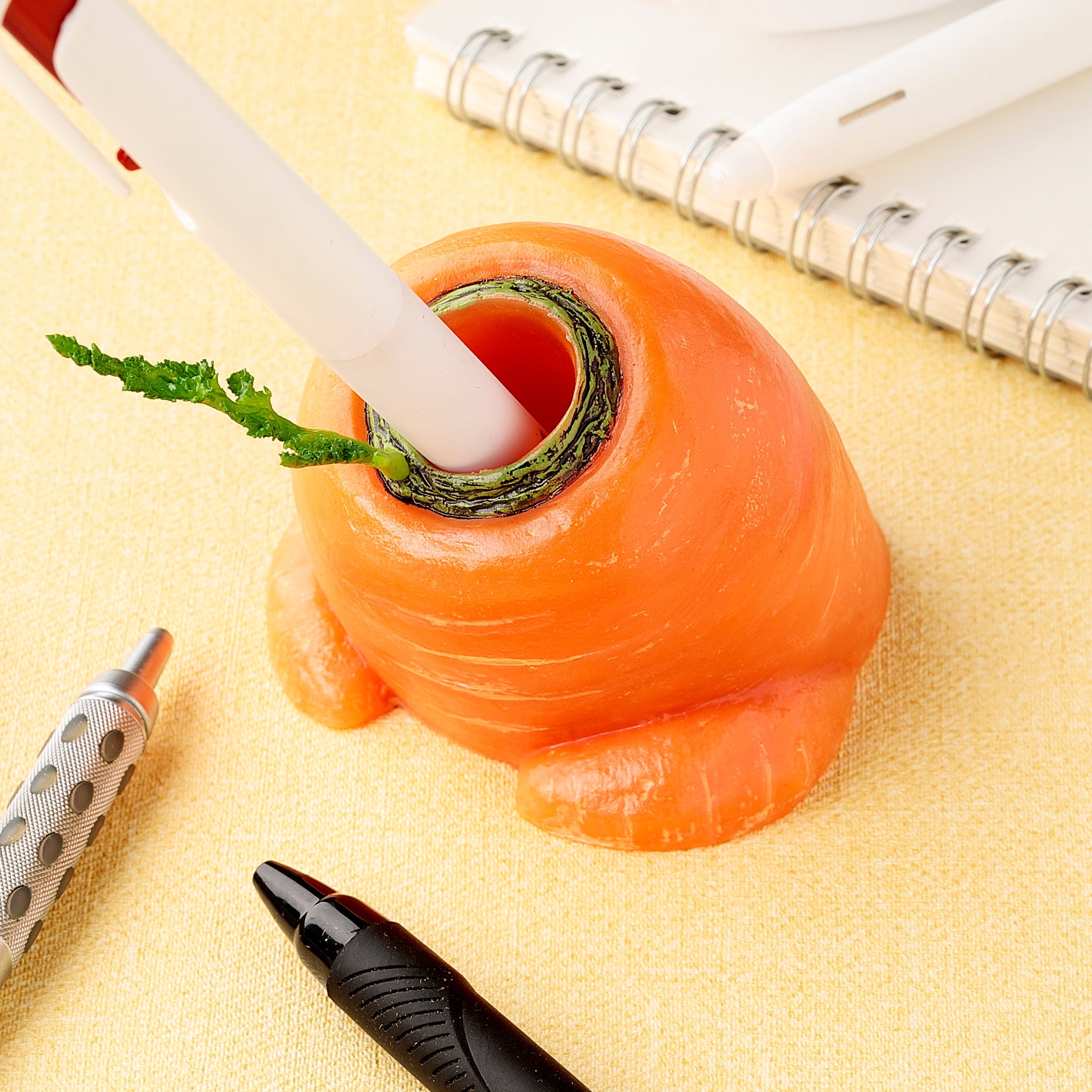 【食品サンプルの日限定】這い上がりたい にんじんペン立て