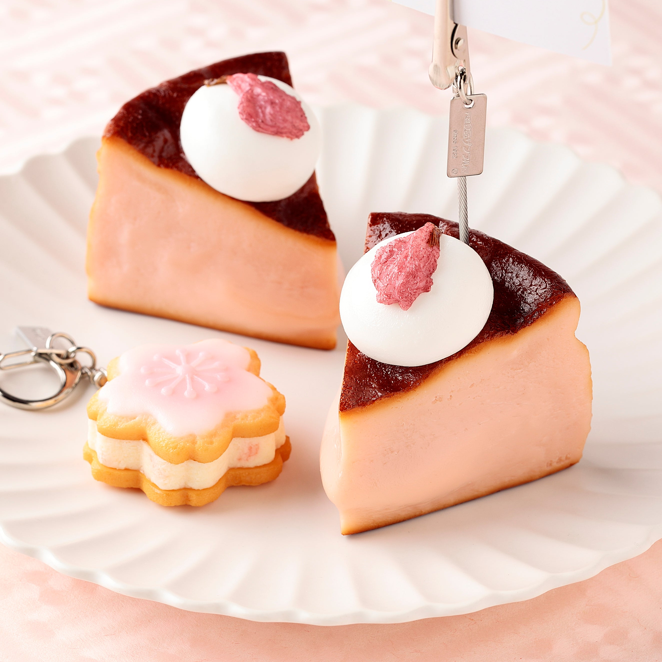 Ganso Sample Shop | [Sakura Limited] Sakura Basque Cheesecake Clip
