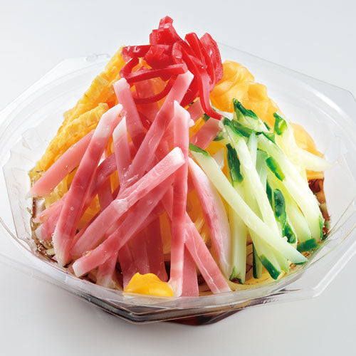 これは自分でつくる食品サンプルキット「さんぷるんVol.8 冷やし中華」の完成イメージ写真です。