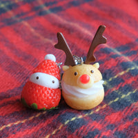 これは元祖食品サンプル屋【クリスマス限定】キーリング　トナカイシュークリームのイメージ写真です。